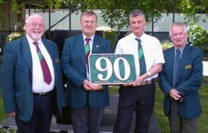 Mike Collins, Billy Glenn, John Beaumont and John Wilson, with the replica number plates for No. 90